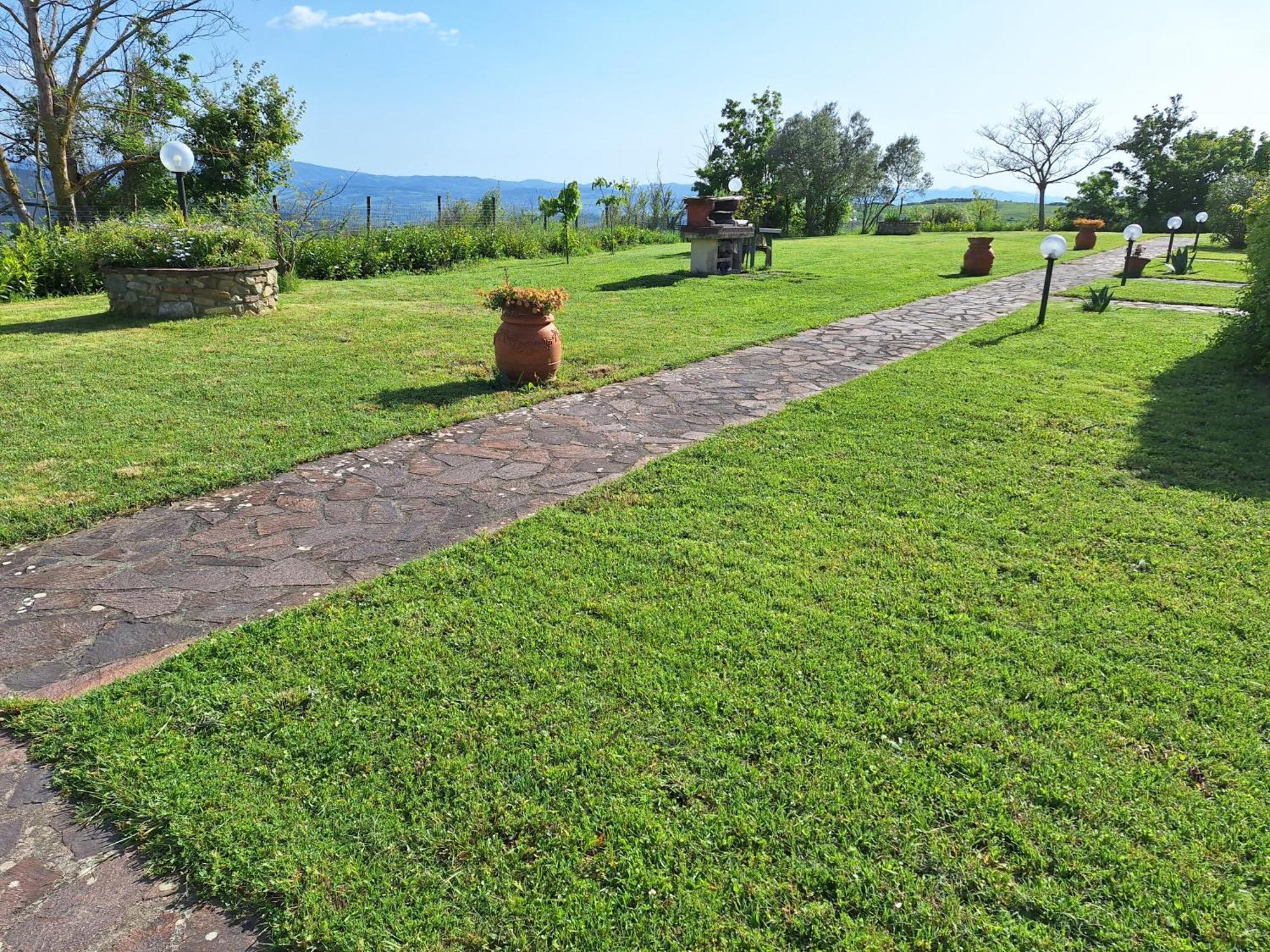 Lacollinatuscany Between San Gimignano And Volterra Luaran gambar